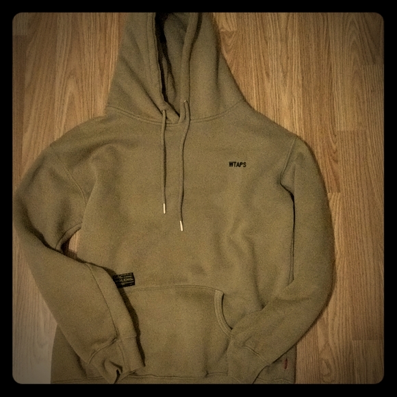 WTAPS Other - WTAPS "Cracked" Military Green Hoodie
